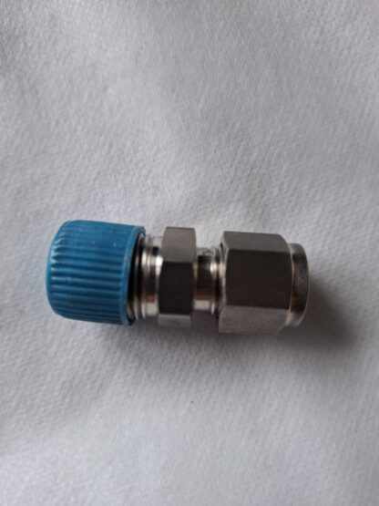 3/8" Compression nut and ferrule