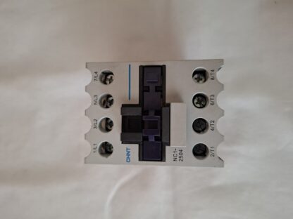 4-pole mains contactor 24V, 50/60Hz